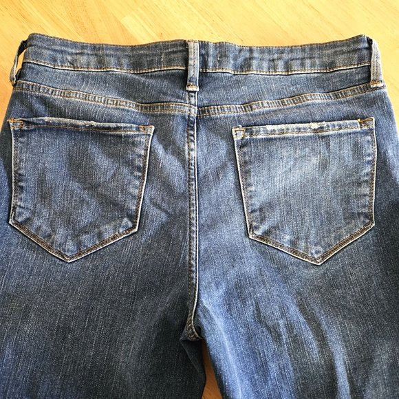 Free People Straight Cropped Jeans Raw Hem - Blue - size 29 - EUC - Picture 9 of 11